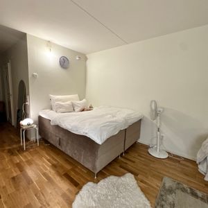 Gamla Enköpingsvägen, Sundbyberg - Photo 2