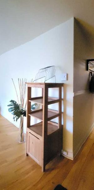 Logement 3 1/2 meublé - disponible/parc, jardin, stationnement - Photo 1