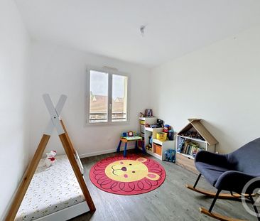 Location Maison 5 pièces 91m² PRINGY 77310 - Photo 4