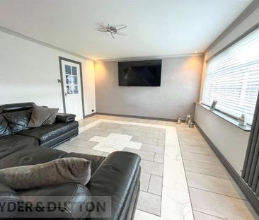 3 bedroom end of terrace house to rent - Photo 1