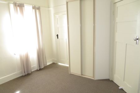 201a Piper Street - Photo 2