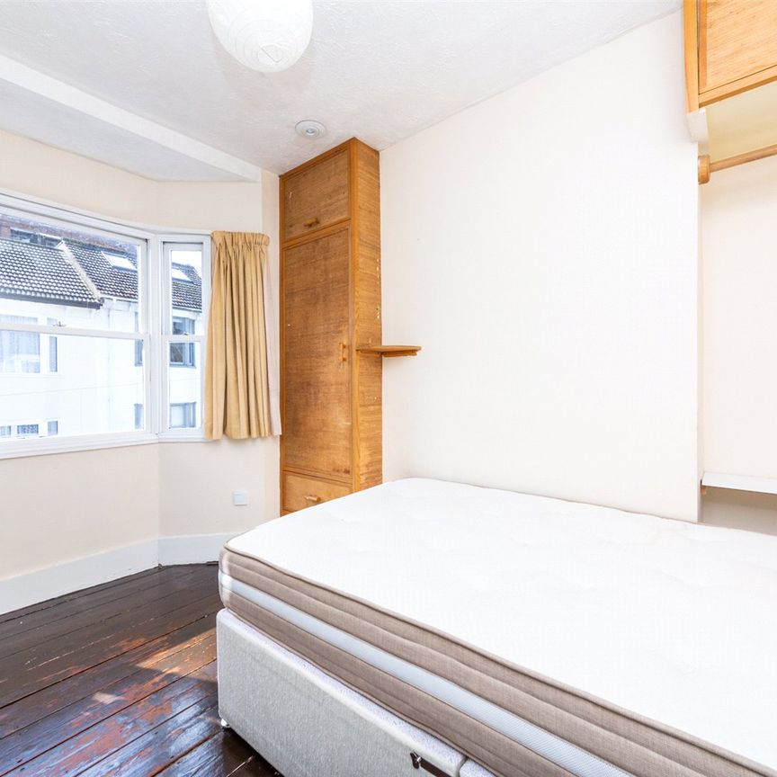 5 bedroom terraced house to rent - Photo 1