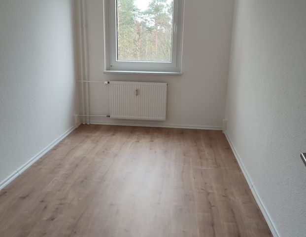 Ihre neue Adresse! Schöne 3 Raumwohnung mit Balkon! - Foto 1