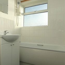 Wellington House, Beresford Gardens, Margate, CT9 3AW, Kent - Photo 3