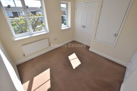 Price £1,500 pcm - Available 05/02/2026 - Unfurnished - Photo 2
