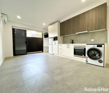 Studio Apartment - Water, Gas & Internet Included! - Photo 1