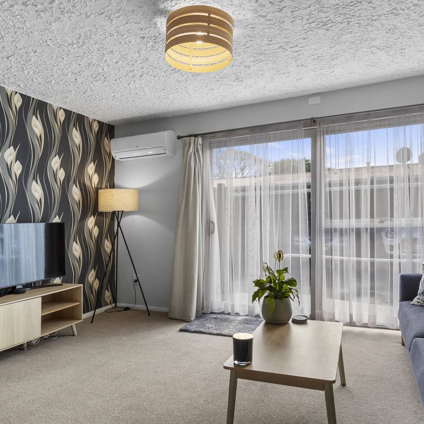 Great location to city centre 1-Bedroom Flat - Photo 1