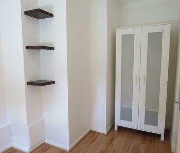 1 Bed Maisonette, Shinners Close, SE25 - Photo 1