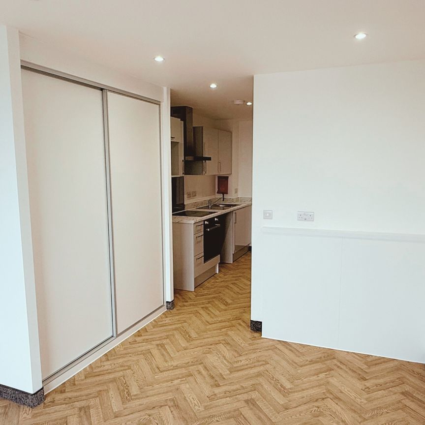 Studio Flat, Old Milton Street, LE1 - Photo 1