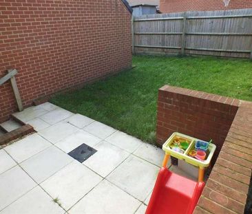 Heeks Crescent, Hilperton, Trowbridge, BA14 - Photo 2