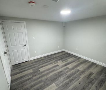 For Lease - 370 Greenbrook Drive, Kitchener, Ontario - Photo 4