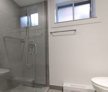 3195 Van Horne Avenue - Photo 6