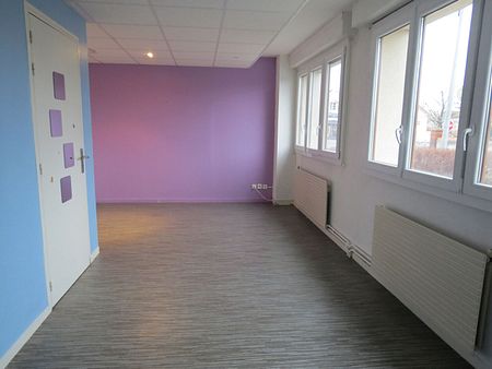 Location local commercial 2 pièces, 25.00m², Montargis - Photo 4