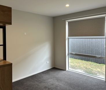 Three Bedroom Home - Photo 1