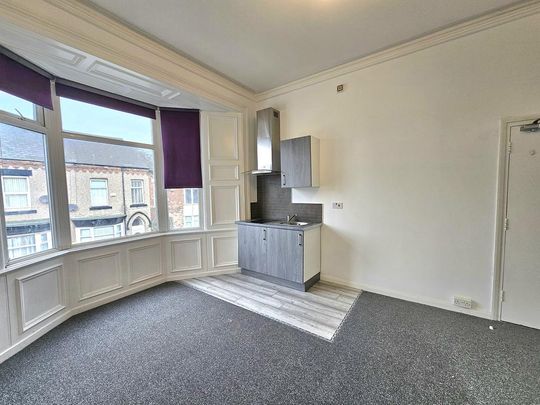 Studio to rent - Photo 1