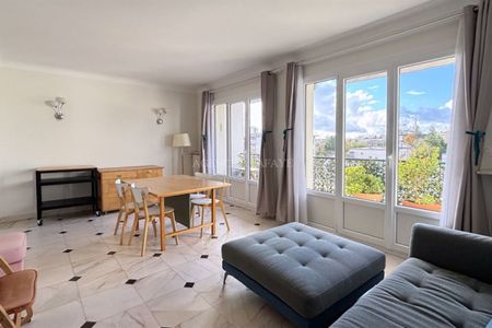 APPARTEMENT LUMINEUX ET TRAVERSANT - à 400 m DU PARC BORDELAIS - Photo 2