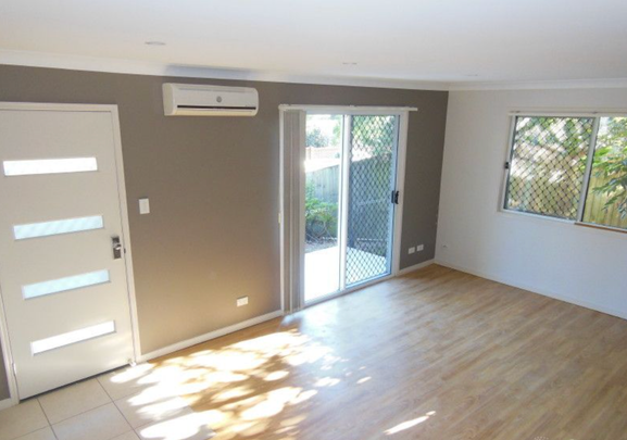 4/22 Querrin Street, Yeronga QLD 4104 - House For Rent | Domain - Photo 1
