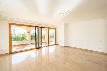 Palma de Mallorca, Balearic Islands 07014 - Photo 3