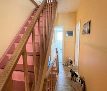 Duplex-appartement (101m²) met 2 slaapkamers, gelegen in centrum Ge... - Foto 2