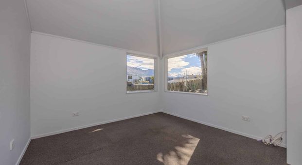 Cosy Town House - Photo 1