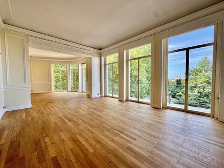 Appartement te huur - foto 3