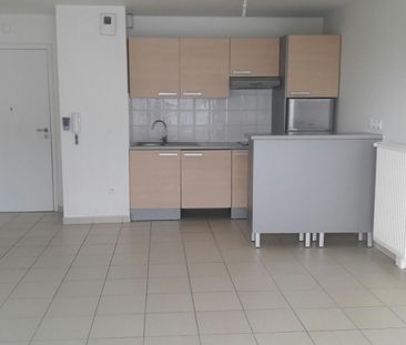 location Appartement T3 DE 61.64m² À MANTES LA JOLIE - Photo 2