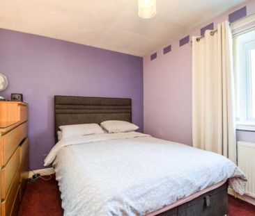 Price £895 pcm - Available Now - Unfurnished - Photo 6