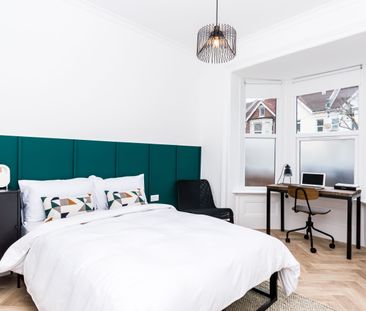 EN-SUITE ROOM TO LET IN QUIET PROFESSIONAL HOUSE ROOM 3 (Floor 1) - Photo 4