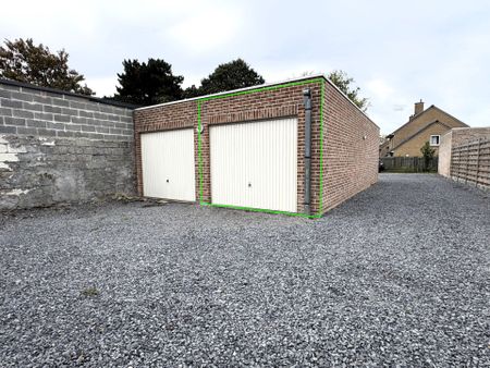 Ruim appartement met 2 slaapkamers en garage - Photo 2