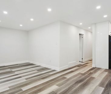 For Lease - 396 Hudson Drive, London East, Ontario - Photo 2