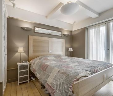 Mooi gemeubeld 3 slaapkamer appartement gelegen op een boogscheut v... - Photo 2