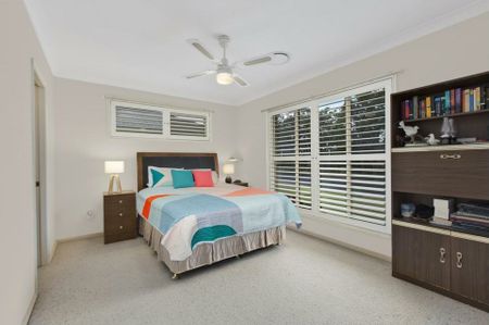 Family Home In Fantastic Location! - Photo 2