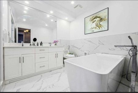 For Lease - 72 Rotherglen Court, Brampton, Ontario - Photo 2