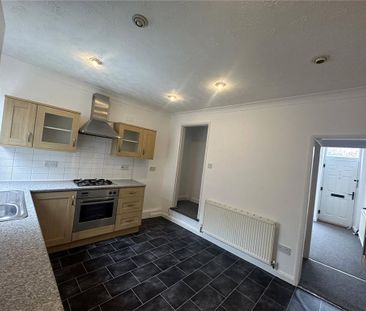 Property to rent - Photo 3