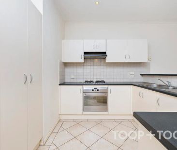 16 Blue Wren Circuit, Mawson Lakes SA 5095 - Photo 3