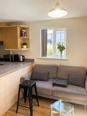 4 bedroom house to rent - Photo 1