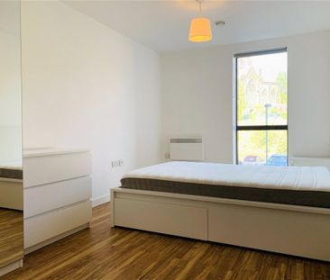 1 bedroom flat to rent - Photo 3