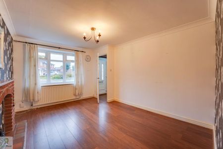 2 bedroom semi-detached house to rent - Photo 3