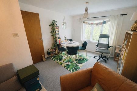 New Walls, Totterdown, BS4 - Photo 2