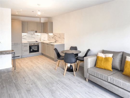 Donovan Way, Harrow, HA1 - Photo 1