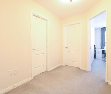 For Lease - 514 Radiant Private, Kanata, Ontario - Photo 4