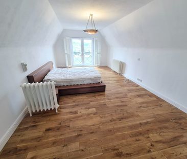4 Bed Flat, South Ferry Quay, L3 - Photo 2