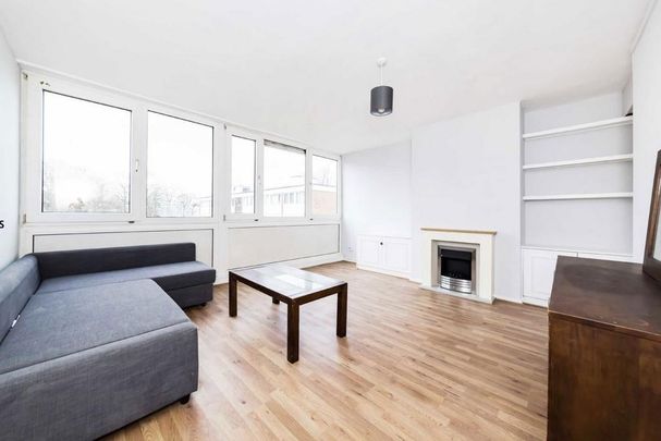 3 bedroom flat to rent - Photo 1