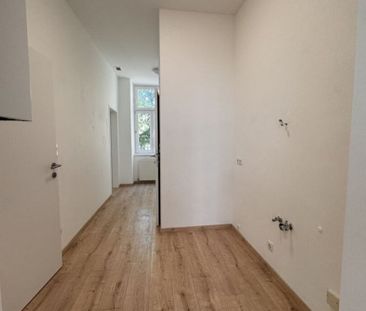Provisionsfrei: Unbefristeter 43m² Altbau mit 1,5 Zimmern und Lift ... - Foto 5