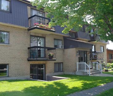 GRAND 4 1/2 À LOUER A LAVAL SECTEUR VIMONT - Photo 3
