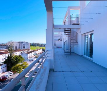 Alquiler de ático en Calle Sor Juana Ines de la Cruz, 4 - Photo 3