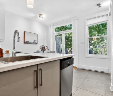Magnifique Appart Rénové Plateau - Photo 2