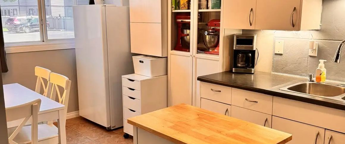 Fully Furnished Rooms in Clareview Townhouse - All Utilities, Gym & AC Included! — 1 Bedroom Room For Rent - Photo 1