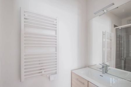 Rental Apartment Bordeaux Saint-Jean - Photo 5