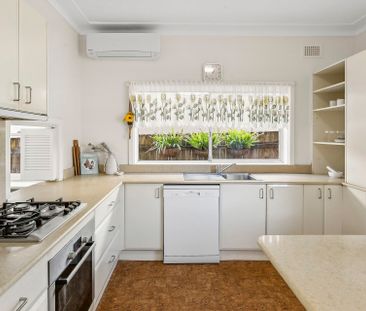 21 New Street East, Balgowlah Heights. - Photo 6